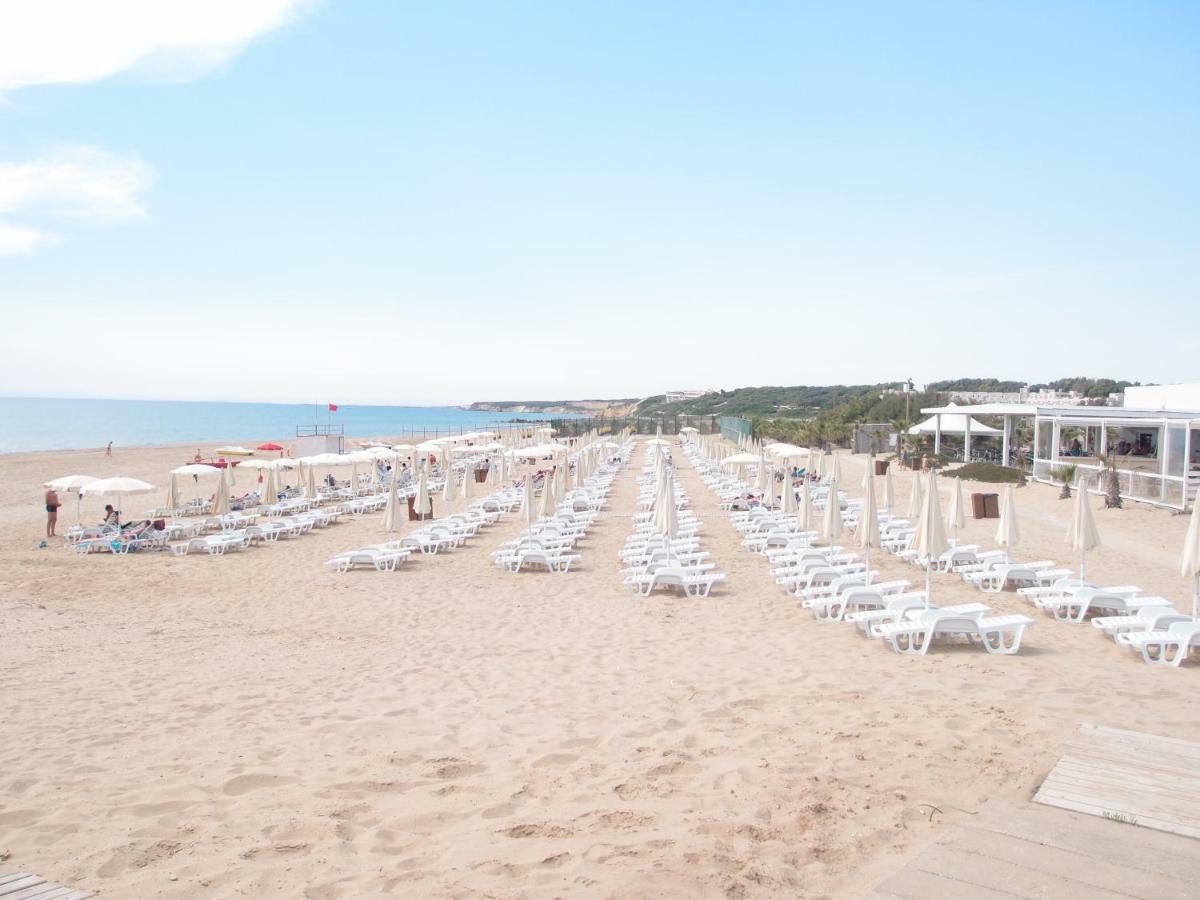 Sulle Tracce Di Montalbano Villa Рагуза Екстериор снимка
